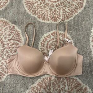 VS body by Victoria nude Bra 40C
